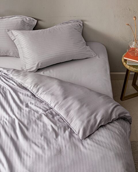 Elicia Ensemble Couverture De Couette En Satin Rayé - 1