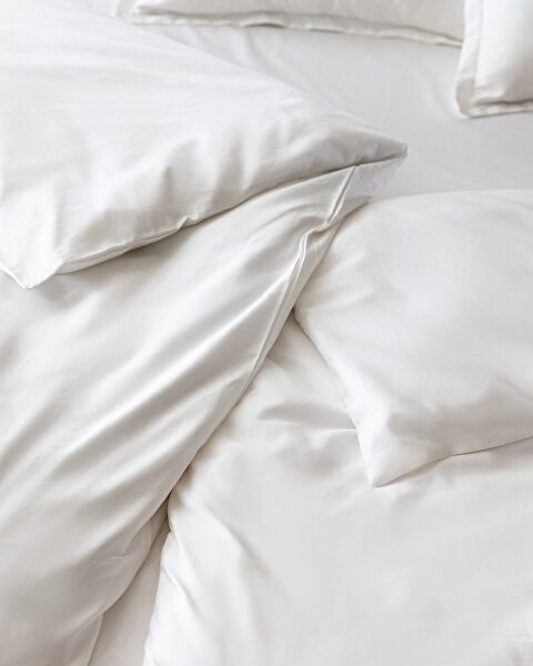 Lilas besticktes Bettwäscheset in Familiengröße – Satin - 4