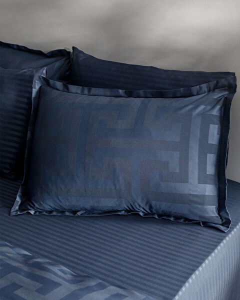 طقم غطاء لحاف من الساتان الجاكار مقاس عائلي من Belda - 2