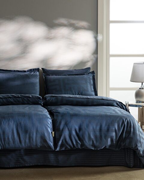 طقم غطاء لحاف من الساتان الجاكار مقاس عائلي من Belda - 0