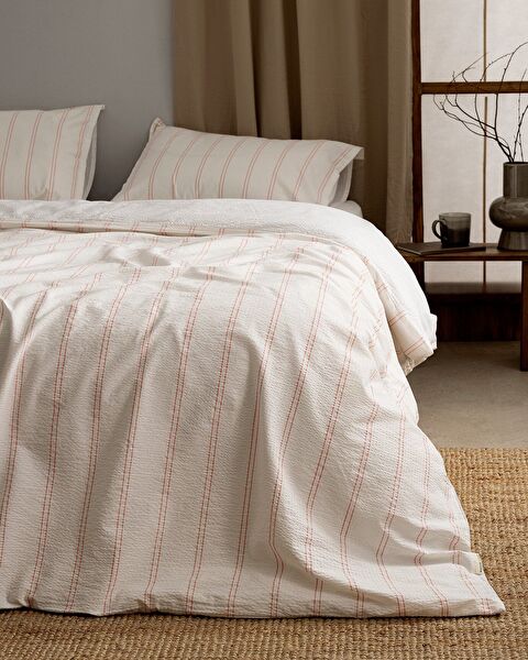 Linda gestreept eenpersoons dekbedovertrekset van 100% gewassen seersucker katoen - wit/koraal - 1