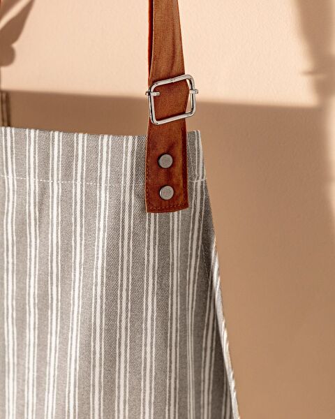 Juste Kitchen Apron - 1