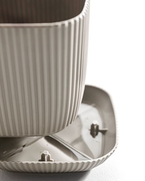 Abella Flower Pot 1800 ml - 4