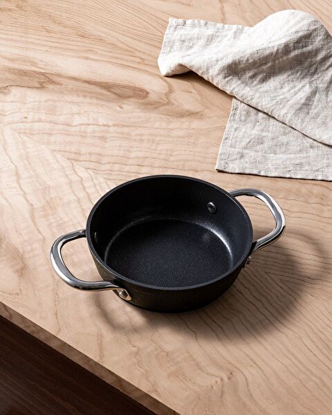 Noir Titaniumshallow Pan 16 Cm - 0
