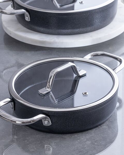 Titanium Professional 4 Piece Shallow Pan Set - 2