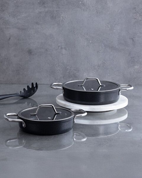 Titanium Professional 4 Piece Shallow Pan Set - 0