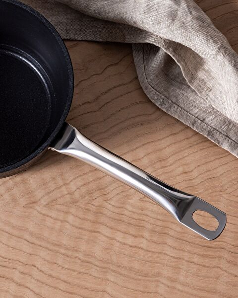 Noir Titanium Melkkannetje - Zwart - 14 cm - 1