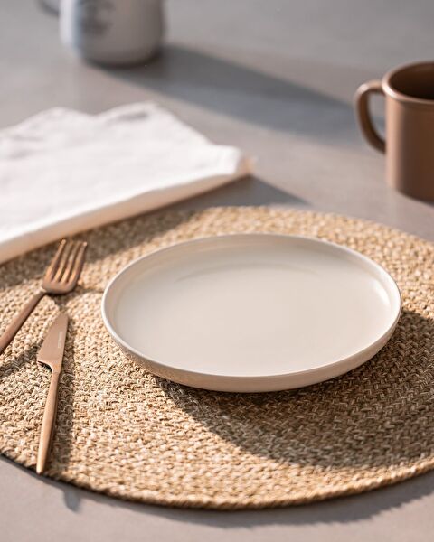 Grasse Dessert Plate - 0