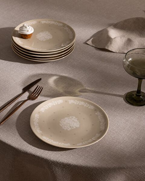 Brigitte 6 Piece Cake Plate Set - 0