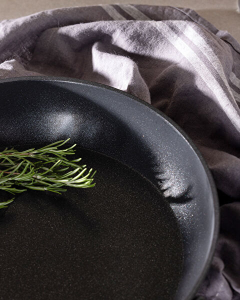 Noir Titanium Pan - Zwart - 26 cm - 3