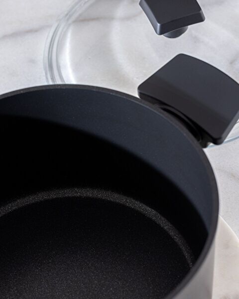 Titanium Profesional Deep Pot 22cm - 3