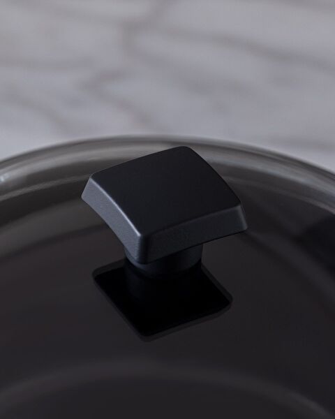 Titanium Profesional Deep Pot 22cm - 4