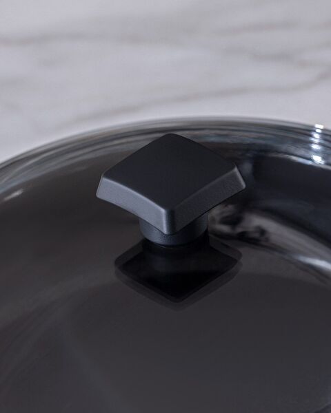 Titanium Professionele Stoofpot - Zwart - 26 cm - 4