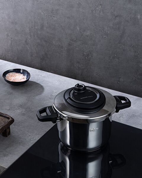 Dole Pressure Cooker - 0