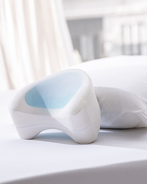 Audrey Functional Pillow - White - 25x15x25 cm - 0