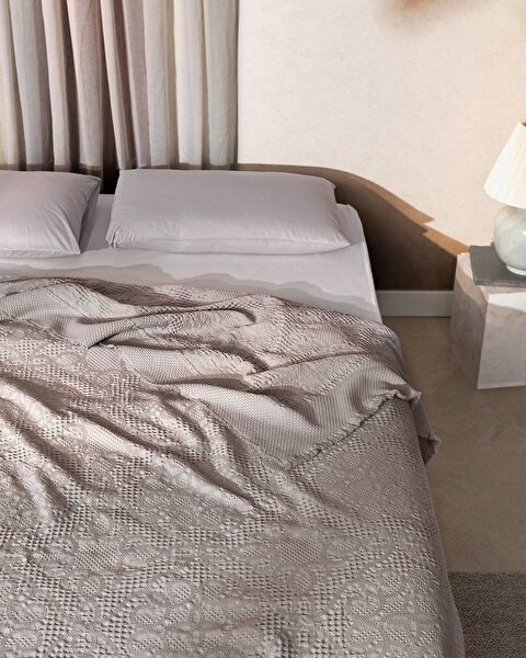 Carla Double Bedspread - 1