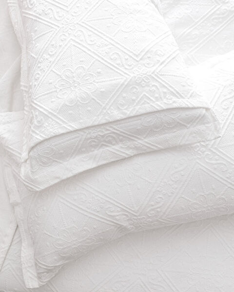 Marjolaina Double Bedspread - 4