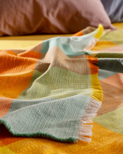 Grignols Double Size Bedspread - 4