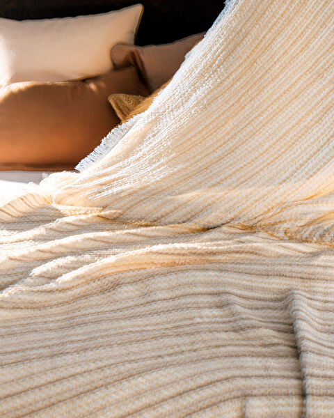 Marinos Double Size Bedspread - 5