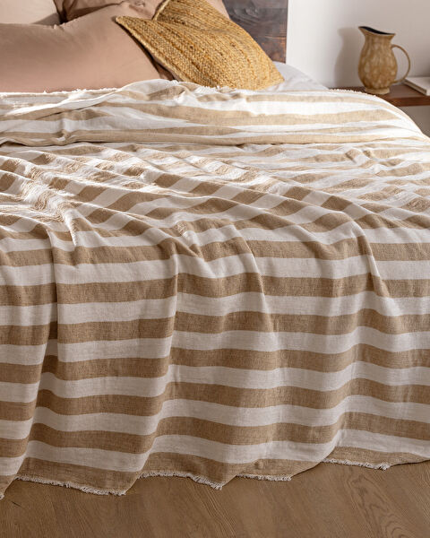 Aviral Double Size Bedspread - 2