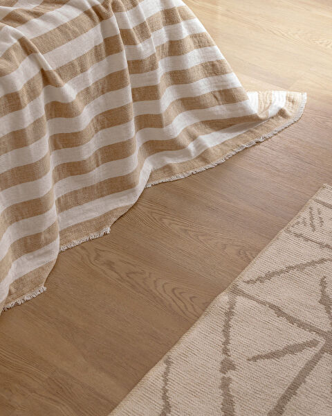 Aviral Double Size Bedspread - 3