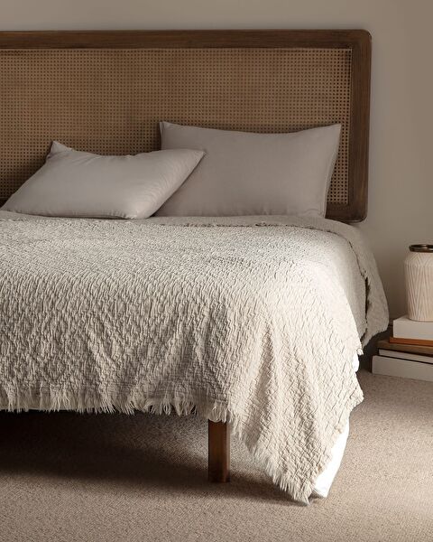 Vue King Size 100% Cotton Bedspread - Luxury Collection - Beige - 0