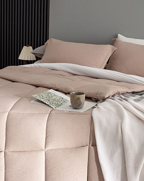 Meleni Comforter Set - 3