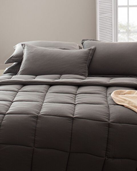 Mona Comforter Set - 2
