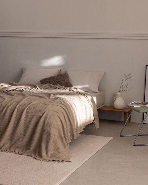 Stephane Bedspread - 1