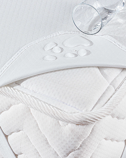 الطبقة السفلية للمرتبة المرنة المقاومة للسائل السائل - 3