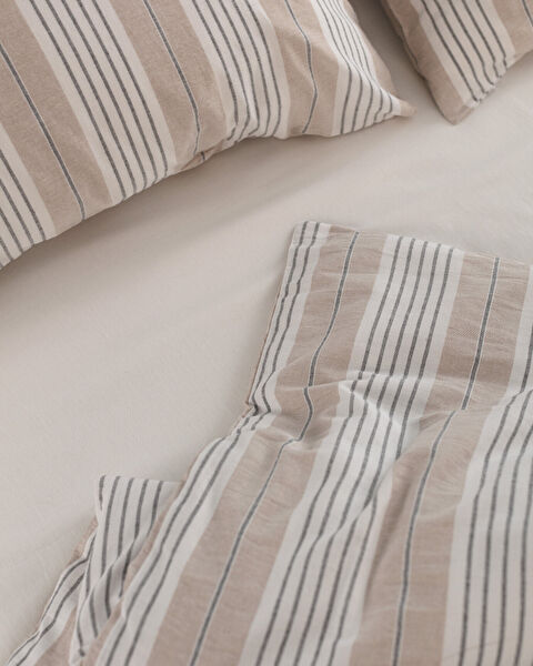 Darvell  Yarn Dyed Duvet Cover Set - 3