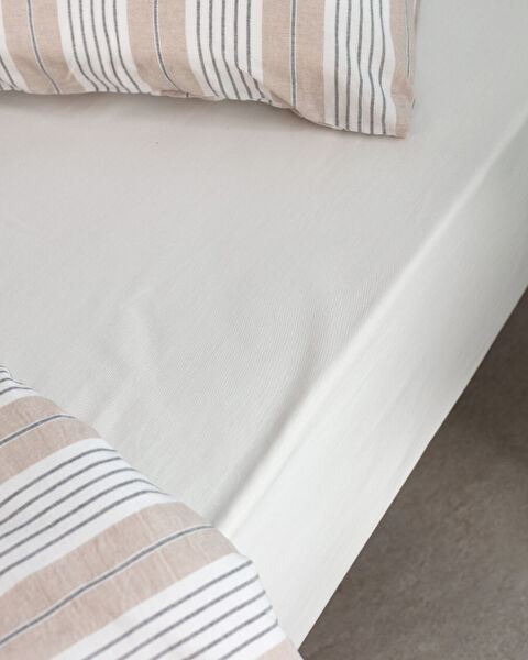 Darvell  Yarn Dyed Duvet Cover Set - 4