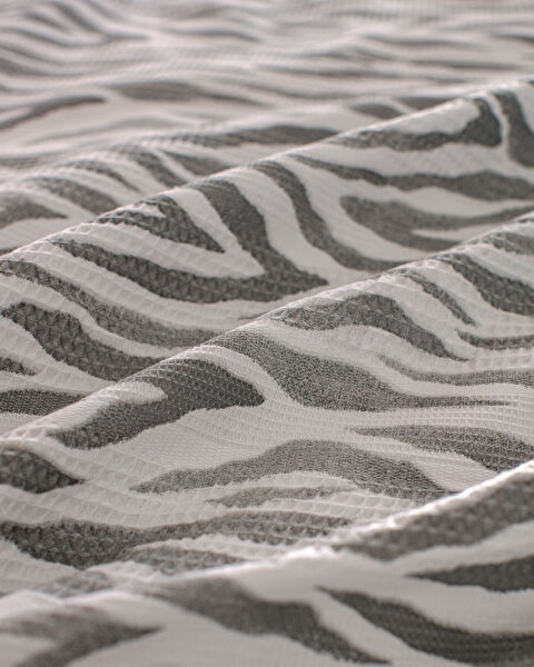 مجموعة بيكيه مطبوعة منسوجة بحجم كينغ من Sabre - 5