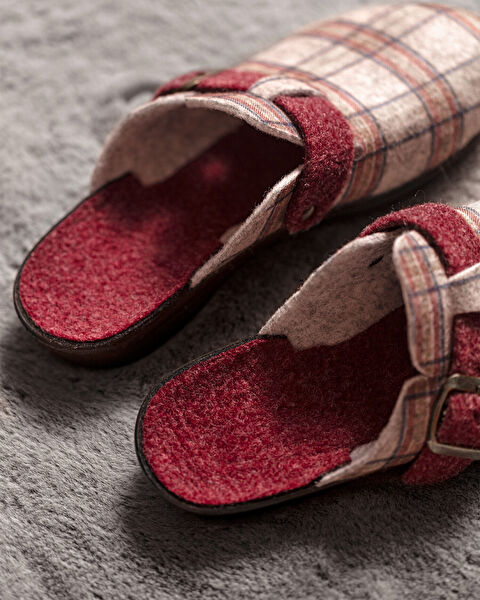 Nevre Women-s Slippers - 2