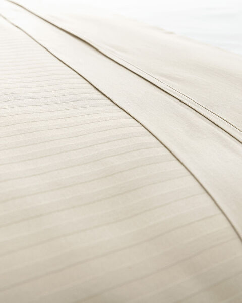 مجموعة الصفقة العليا من أدريان - 2