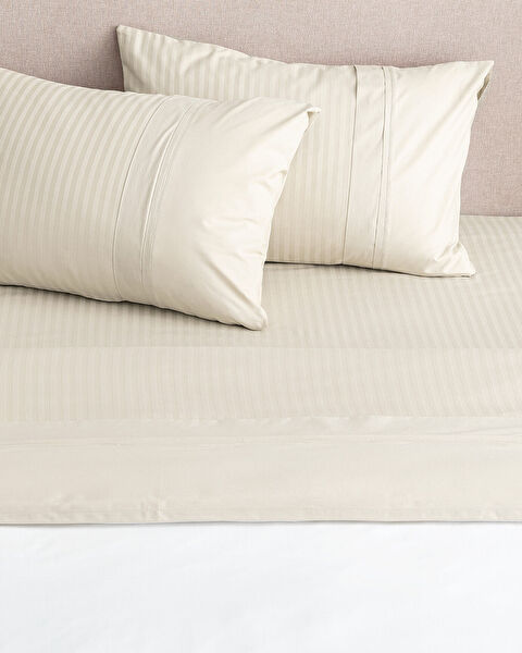 مجموعة الصفقة العليا من أدريان - 4